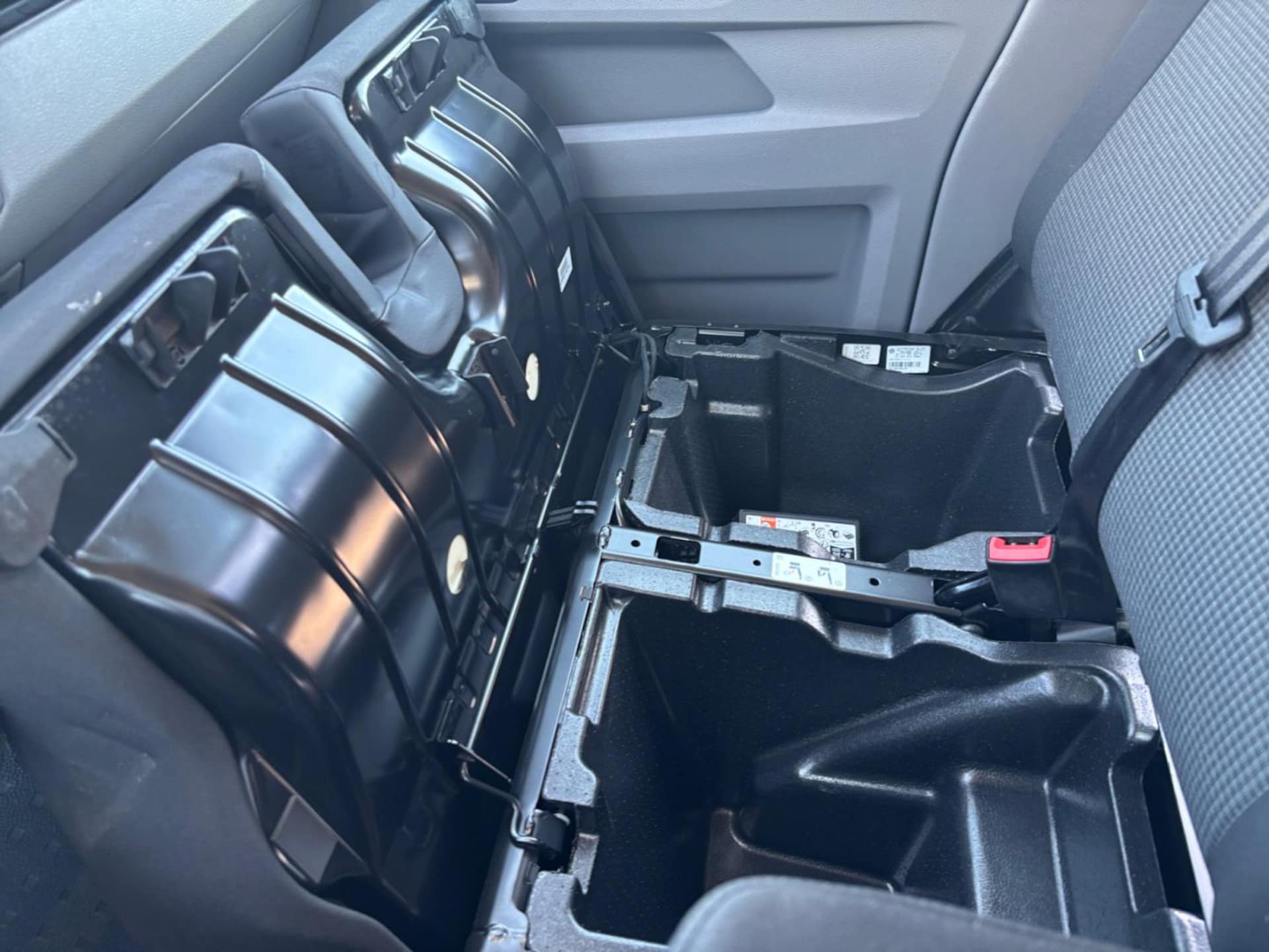 Volkswagen T6.1 Transporter Kombi kurzer Radstand