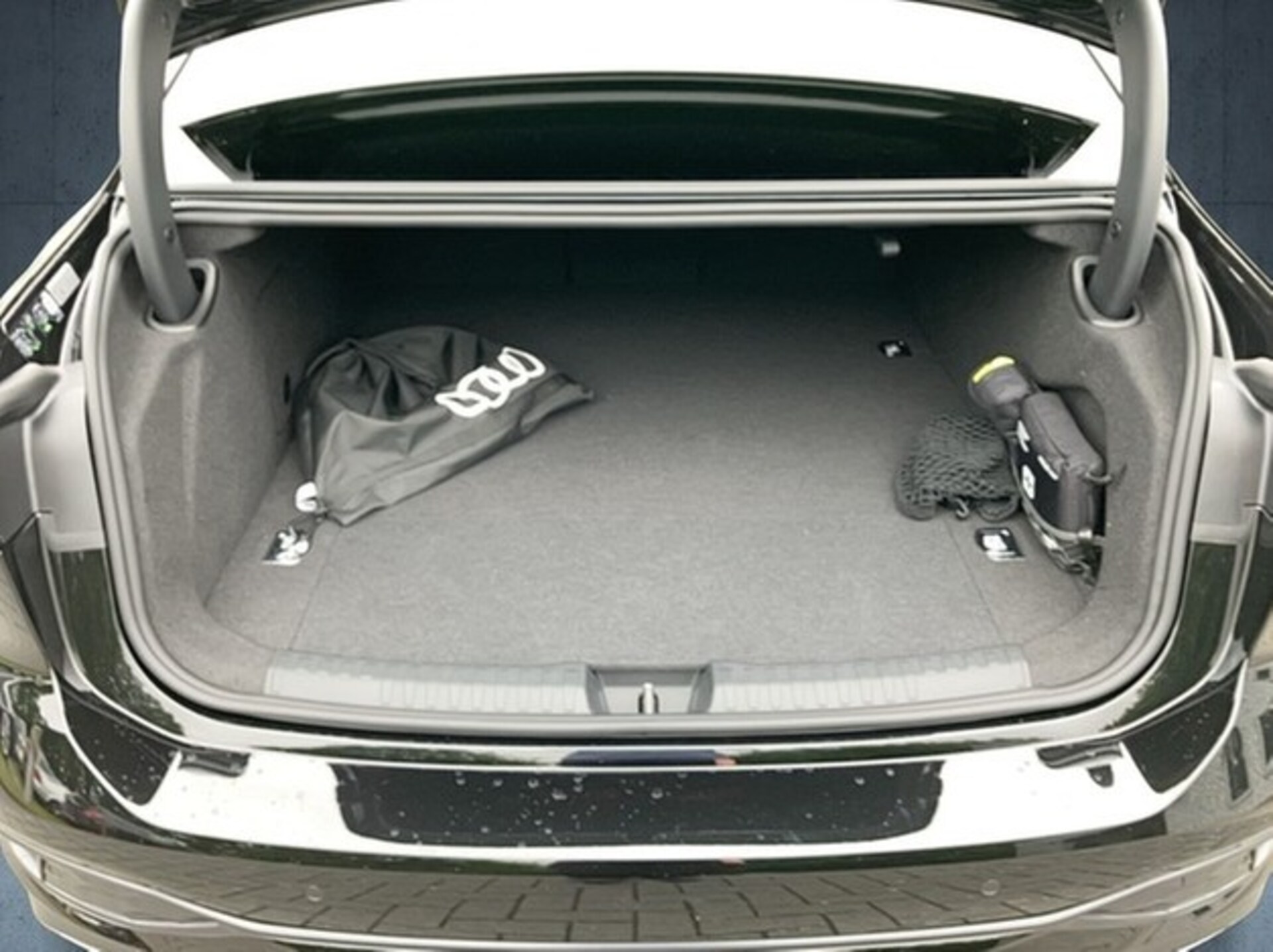 Audi A6 Limousine e-hybrid edition one