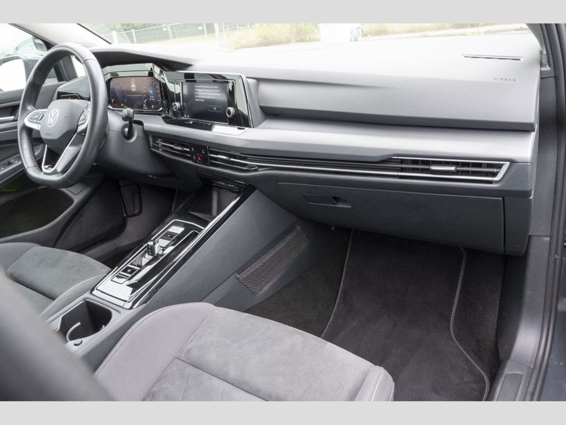 Volkswagen Golf Style
