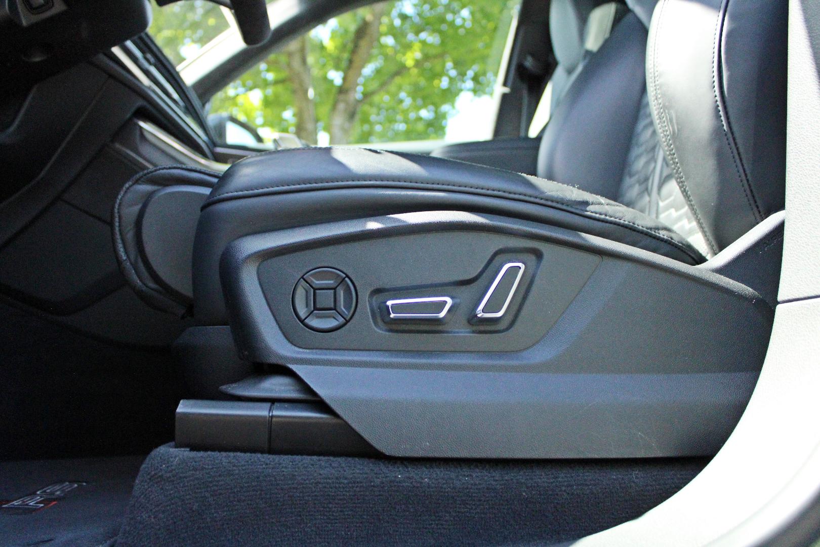 Image about Audi RS Q8 TFSI quattro tiptronic