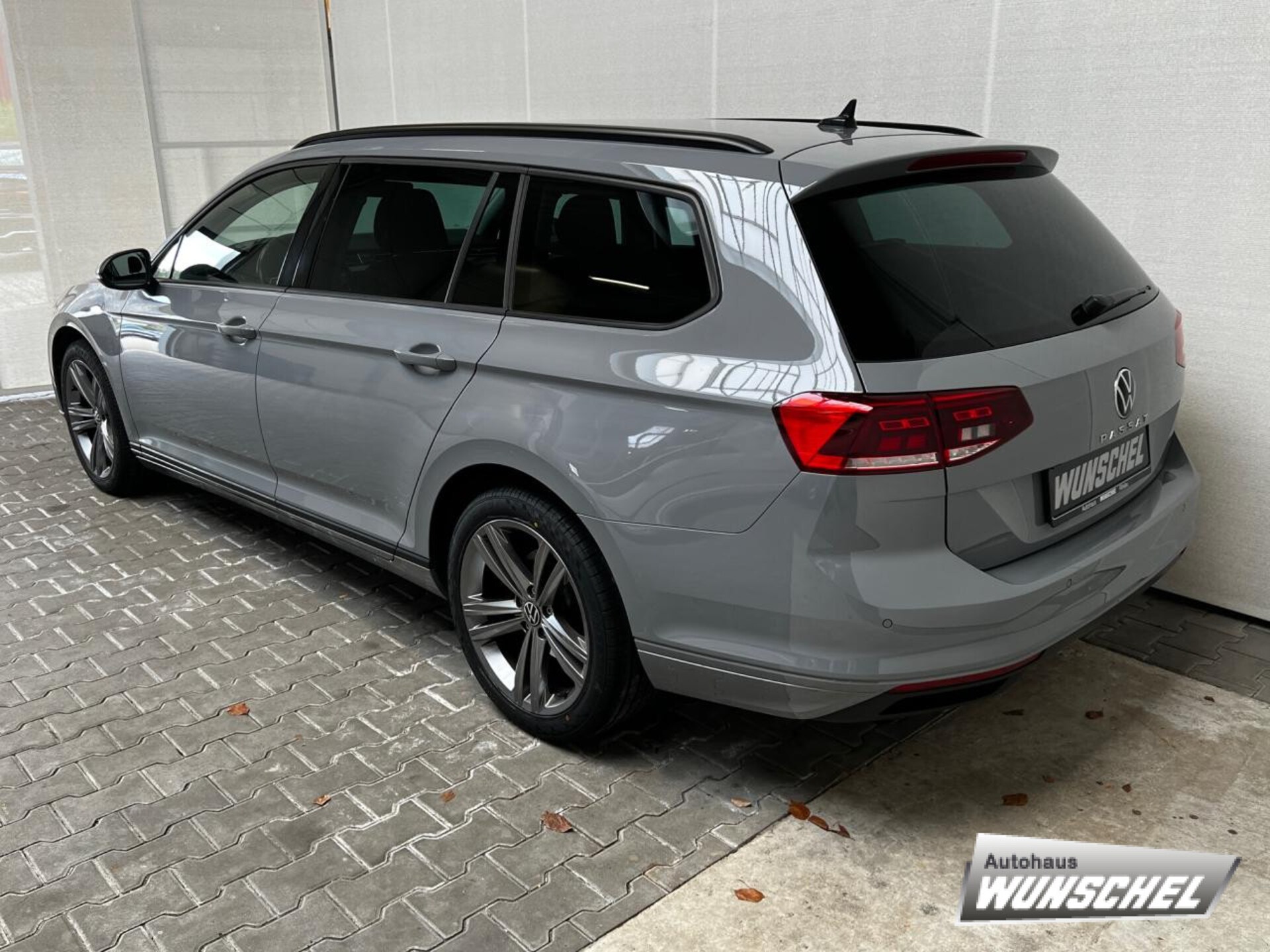 Volkswagen Passat Variant Basis-Modell