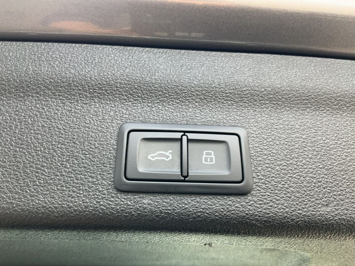 Image about Audi A6 Avant 40 TDI quattro S tronic