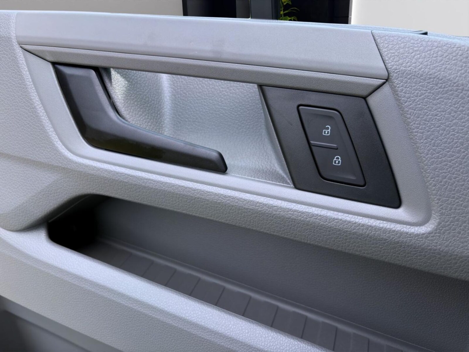 Volkswagen Crafter Einzelkabine mittlerer Radstand – Bild 10