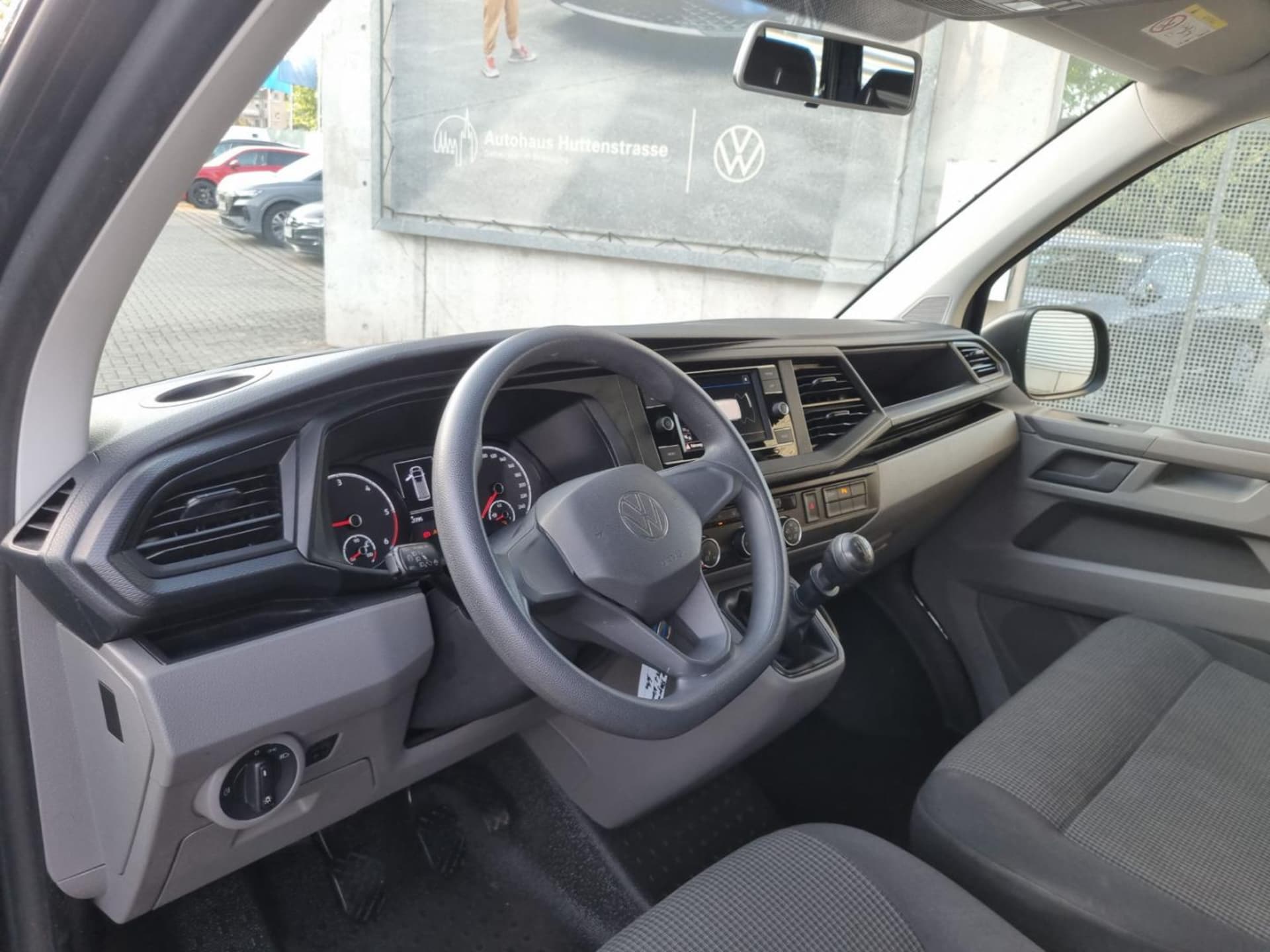 Volkswagen T6.1 Transporter Kombi kurzer Radstand