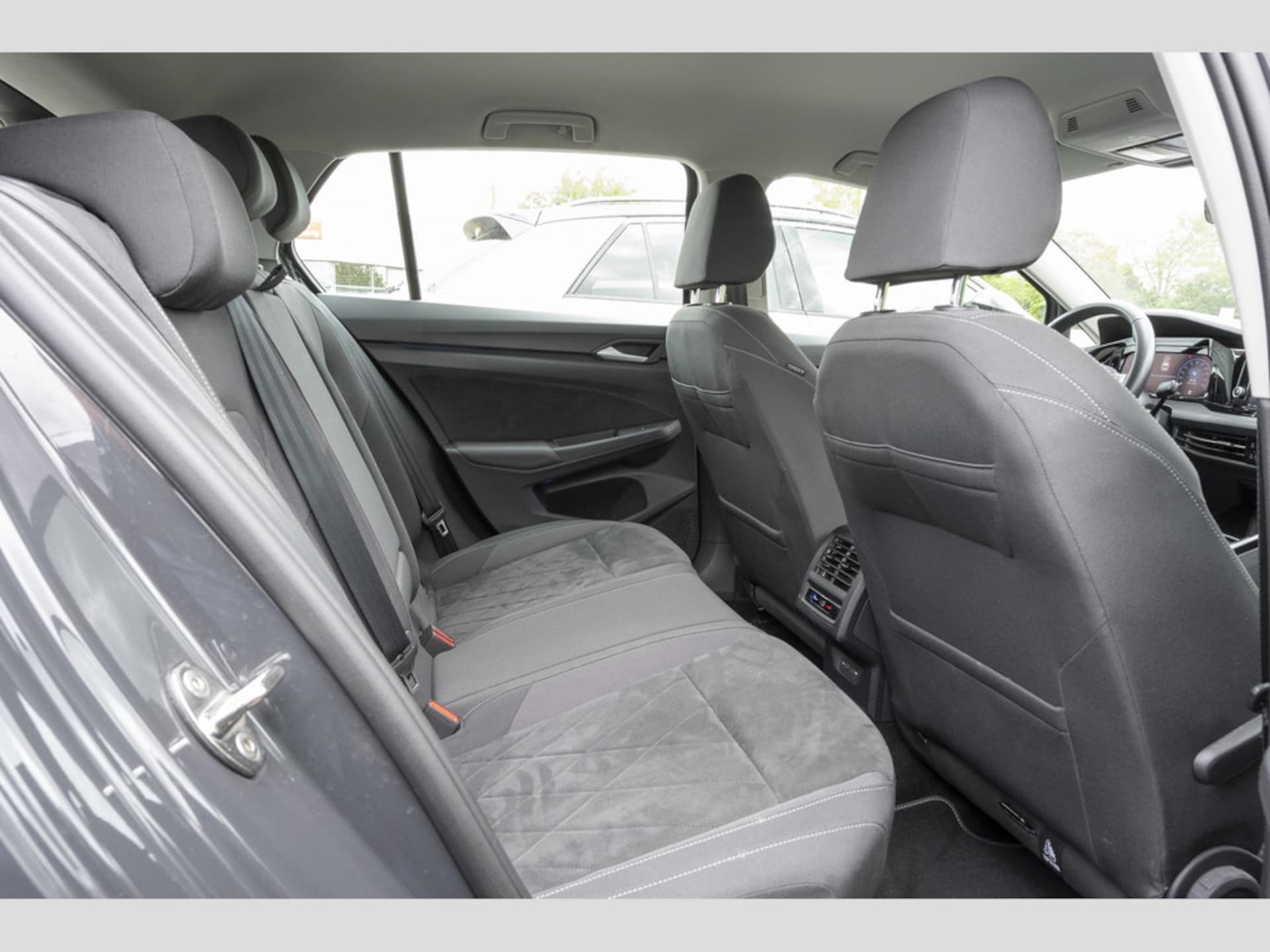 Volkswagen Golf Style