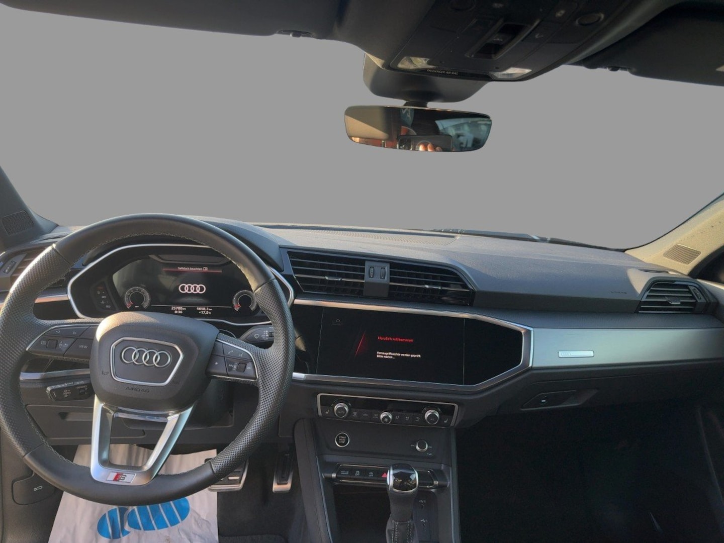 Bild über Audi Q3 Sportback S line 35 TFSI S tronic - für weitere Informationen kontaktieren Sie den Audi Partner