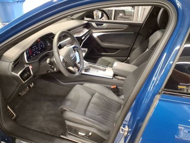 Image about Audi RS 6 Avant performance quattro tiptronic