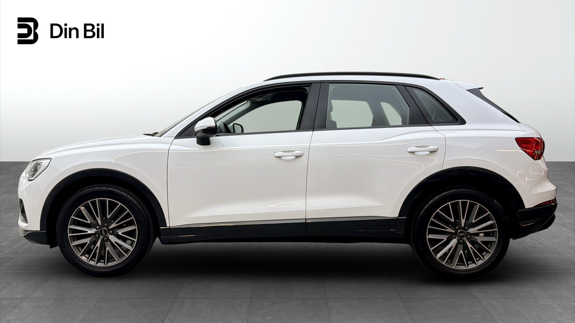 Bild som visar&nbsp;Audi Q3&nbsp;Q3 35 TFSI Proline advanced 150 hk S tronic - för mer information kontakta din Audi Partner