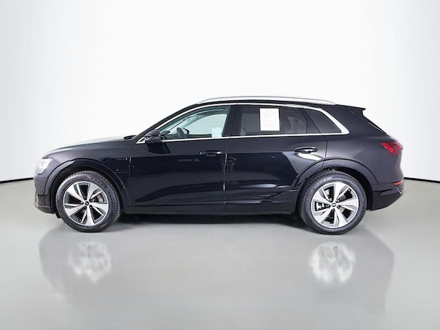 2024 Audi Q8 e-tron