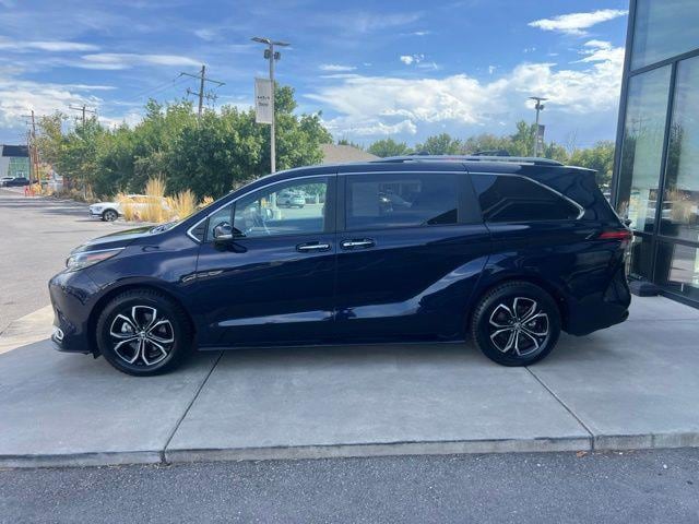 2025 Toyota Sienna