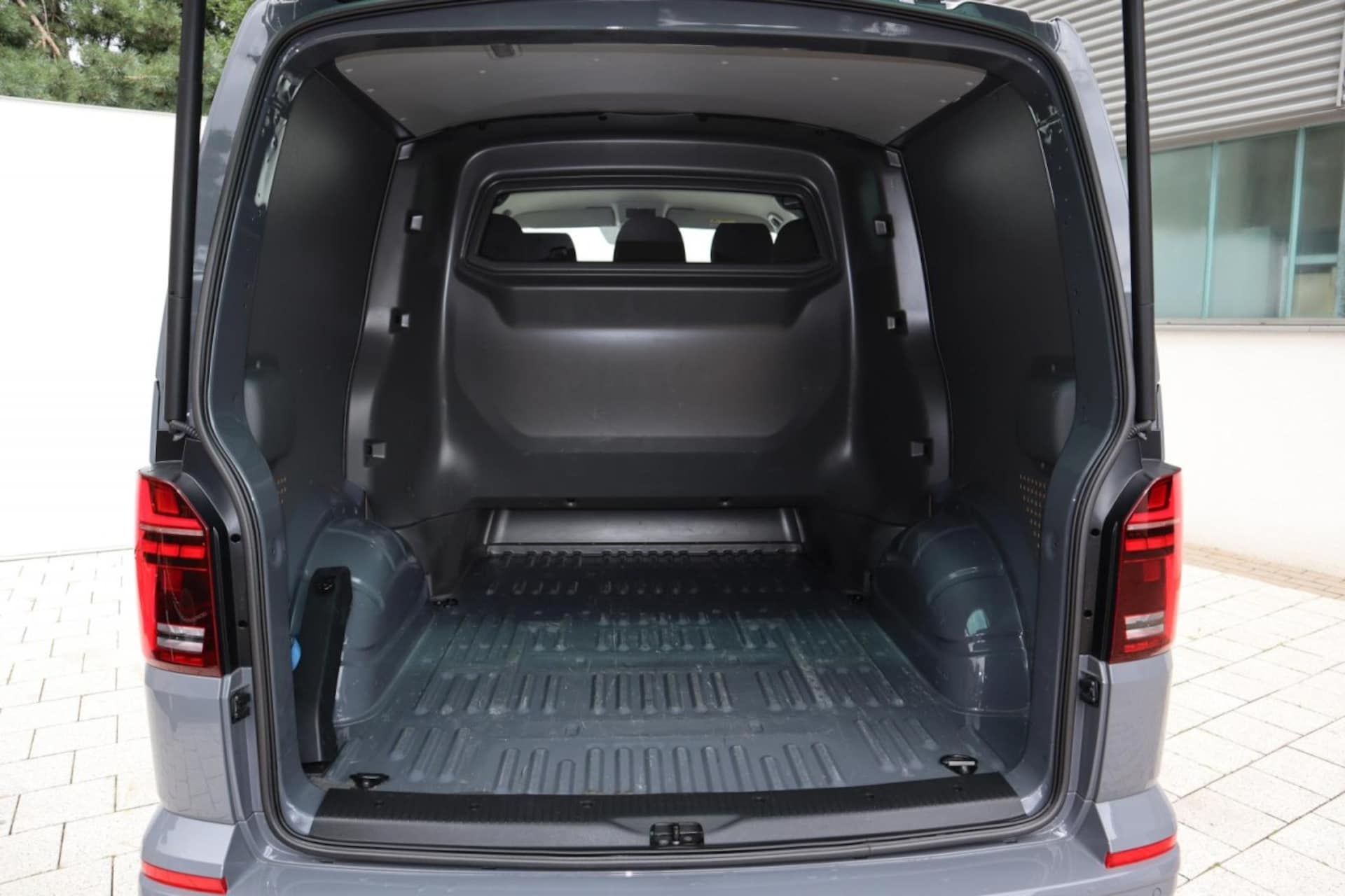 Volkswagen T6.1 Transporter Kasten kurzer Radstand