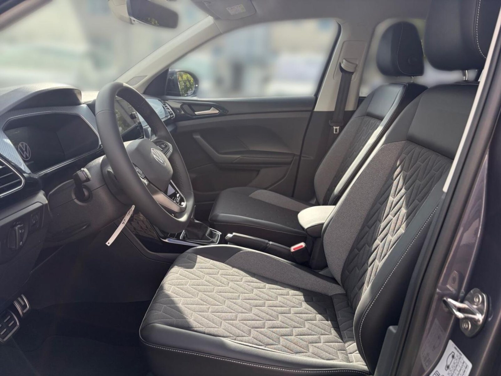 Volkswagen T-Cross – Bild 8