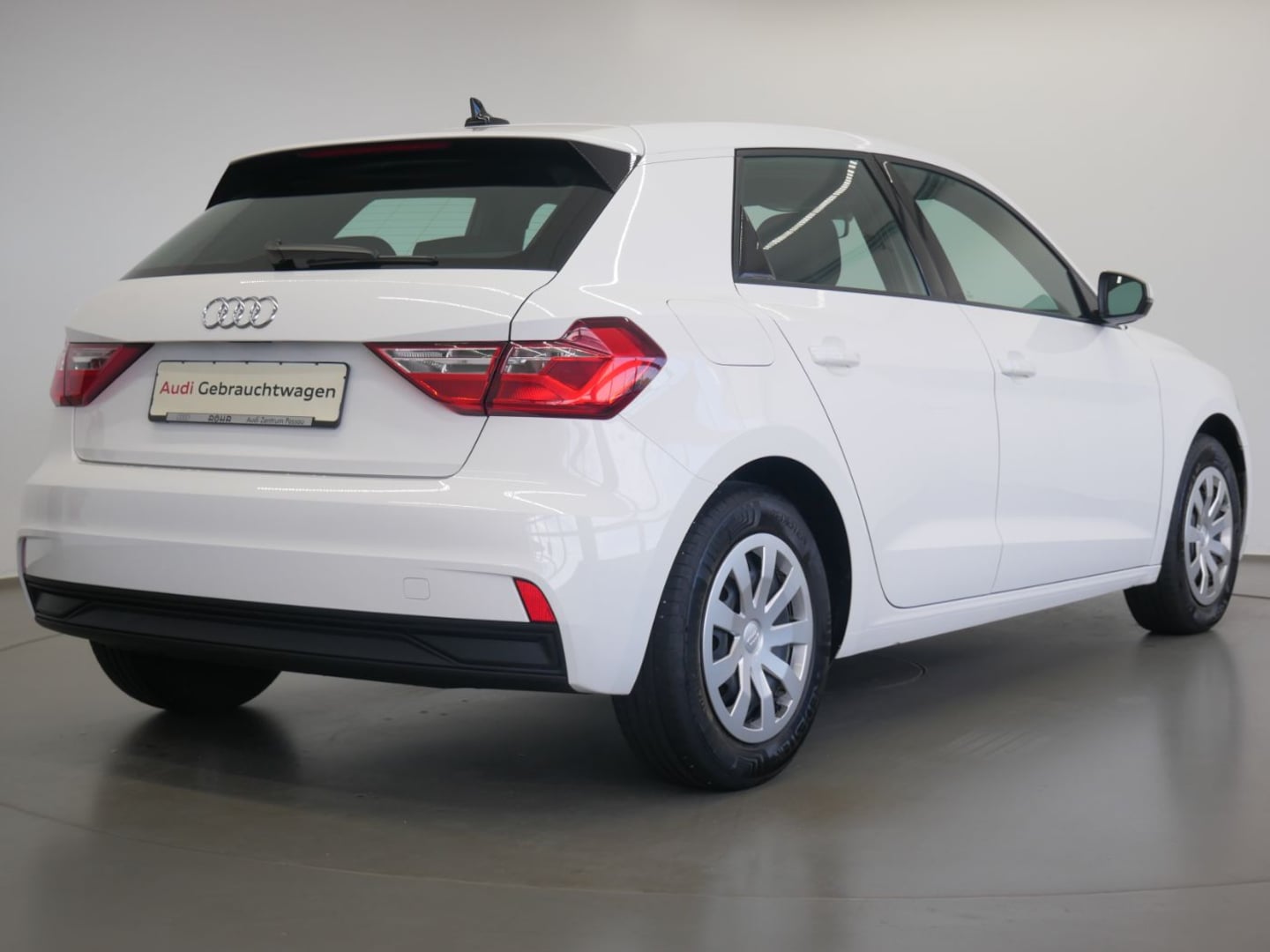 Bild über Audi A1 Sportback 25 TFSI Schaltgetriebe - für weitere Informationen kontaktieren Sie den Audi Partner