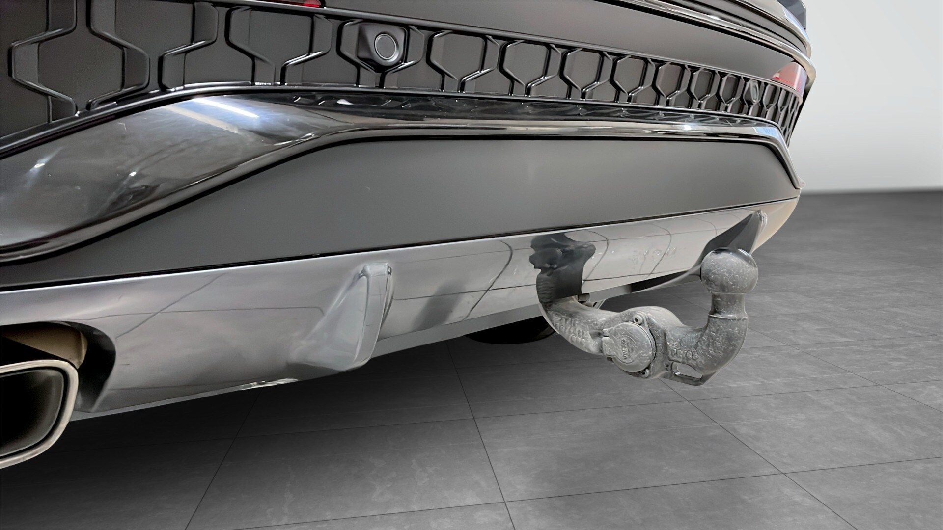 Bild som visar&nbsp;Audi Q5 SUV&nbsp;Q5 SUV TDI quattro S line 150 kWS tronic - för mer information kontakta din Audi Partner