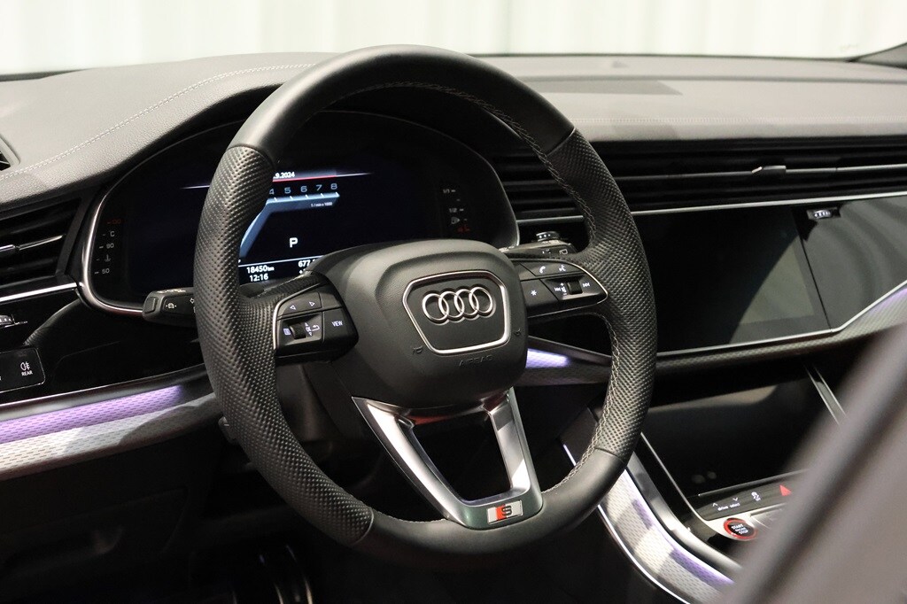 Bild som visar&nbsp;Audi SQ8&nbsp;SQ8 SUV TFSI 507 hk tiptronic - för mer information kontakta din Audi Partner