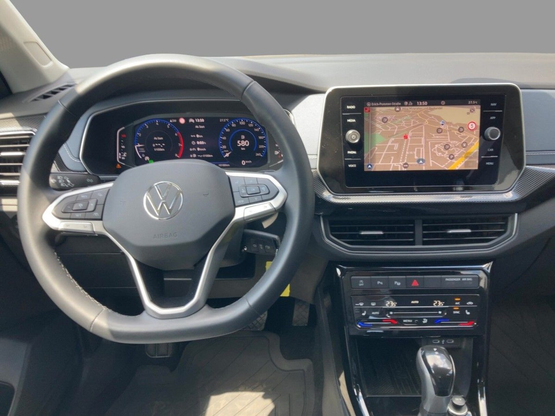 Volkswagen T-Cross Style