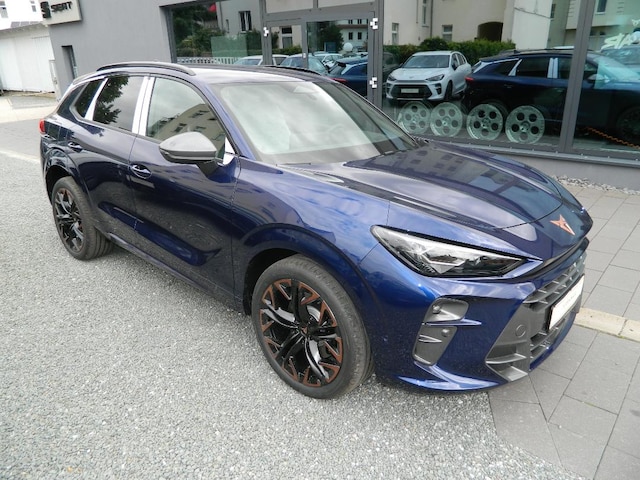 CUPRA Terramar 1.5 e-HYBRID 272 PS DSG AHK/​Navi/​HD-Matrix/​IntelligentD/​20ZollCopper (1203416292025)
