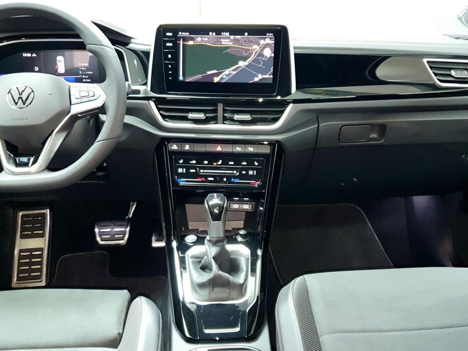 Volkswagen T-Roc – Bild 14