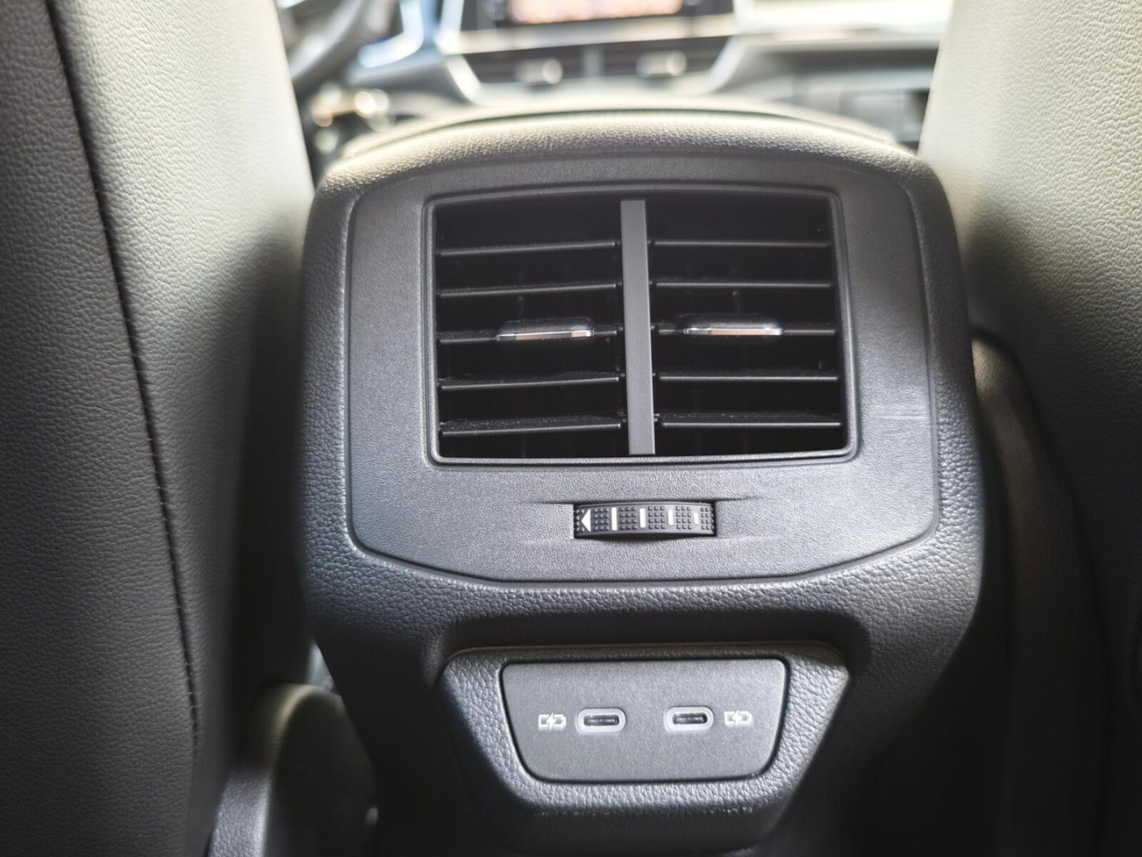 Volkswagen T-Roc – Bild 22