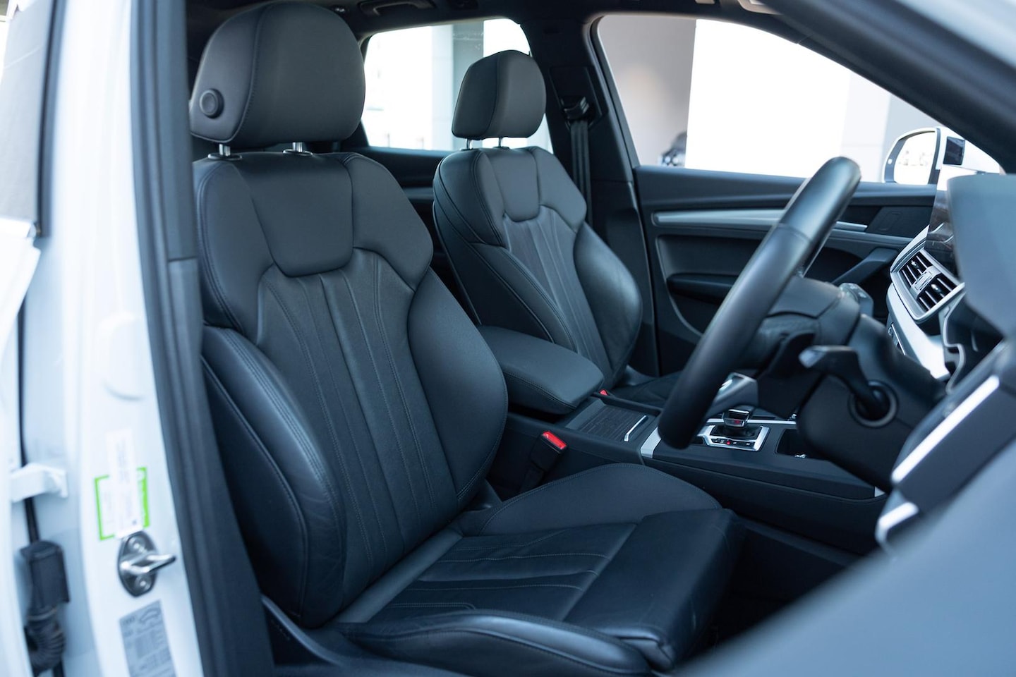 Image about Audi Q5 Sport 40 TDI quattro S tronic