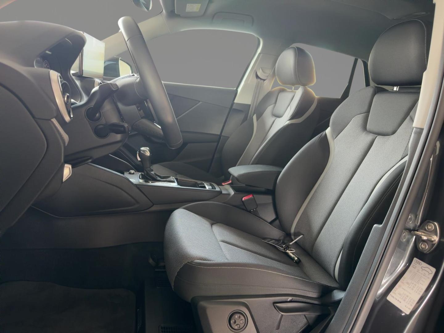 Bild über Audi Q2 advanced 35 TFSI S tronic - für weitere Informationen kontaktieren Sie den Audi Partner