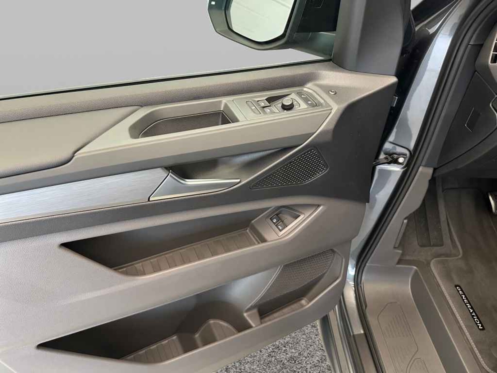 Volkswagen Multivan Langversion – Bild 10