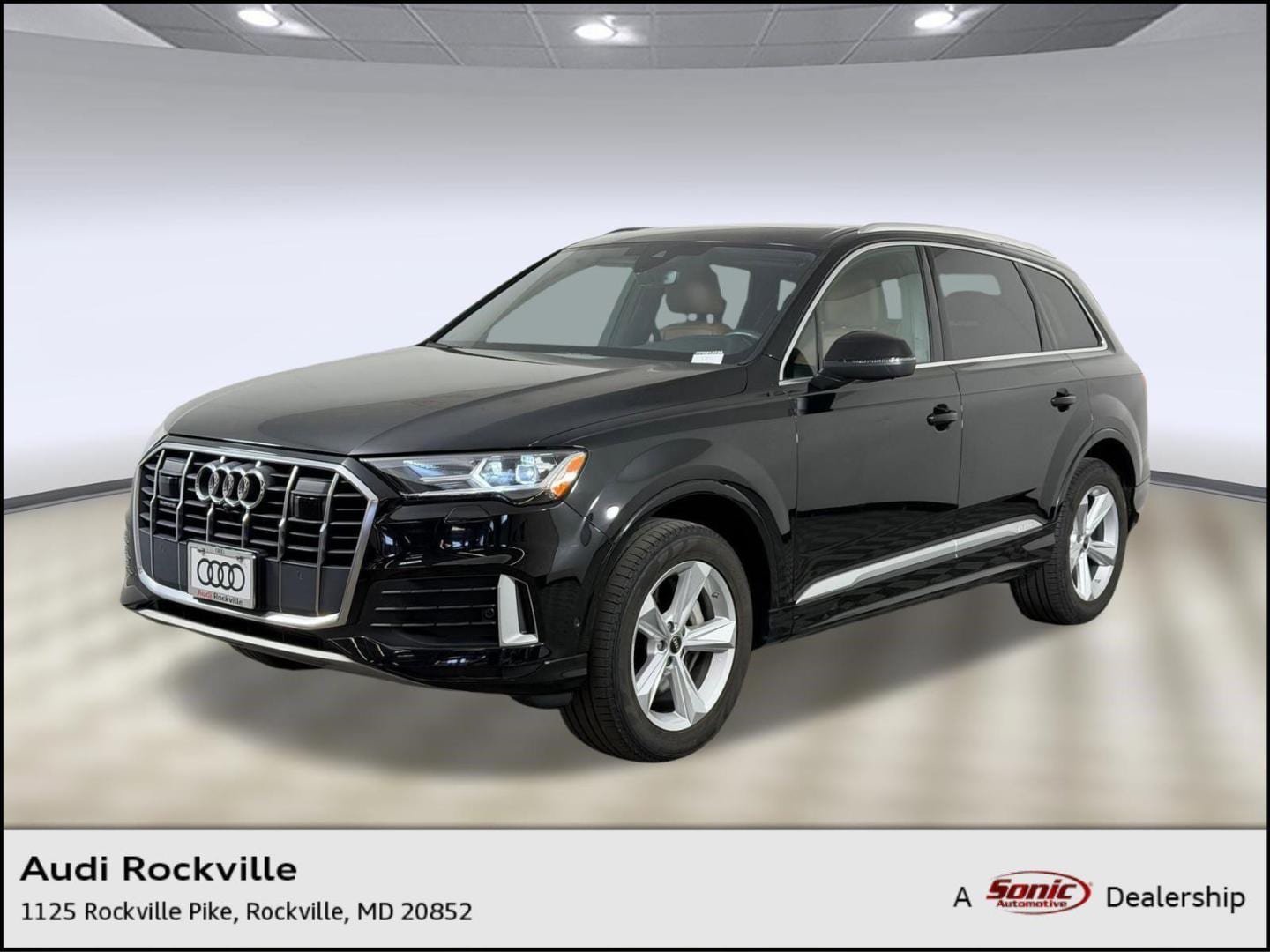 2023 Audi Q7 45 Premium quattro Tiptronic's photo