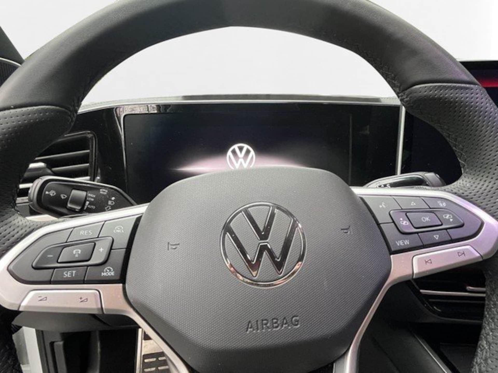 Volkswagen Passat R-Line