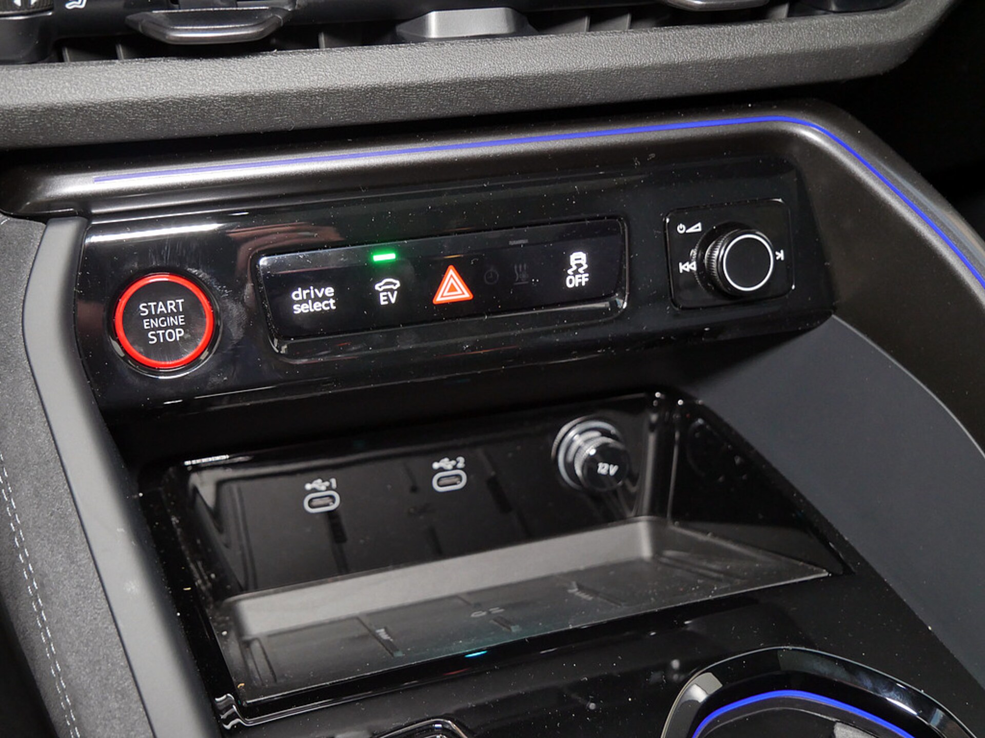 Audi Q5 SUV e-hybrid edition one