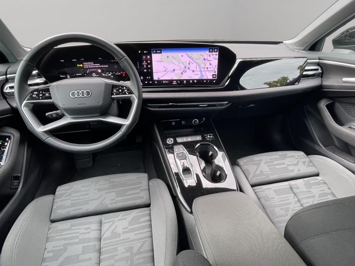 Bild über Audi A5 Limousine TFSI quattro 150 kW S tronic - für weitere Informationen kontaktieren Sie den Audi Partner