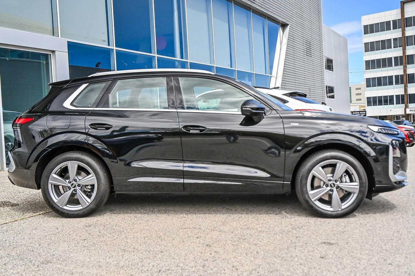 Image about Audi Q3 SUV TFSI quattro 150 kW