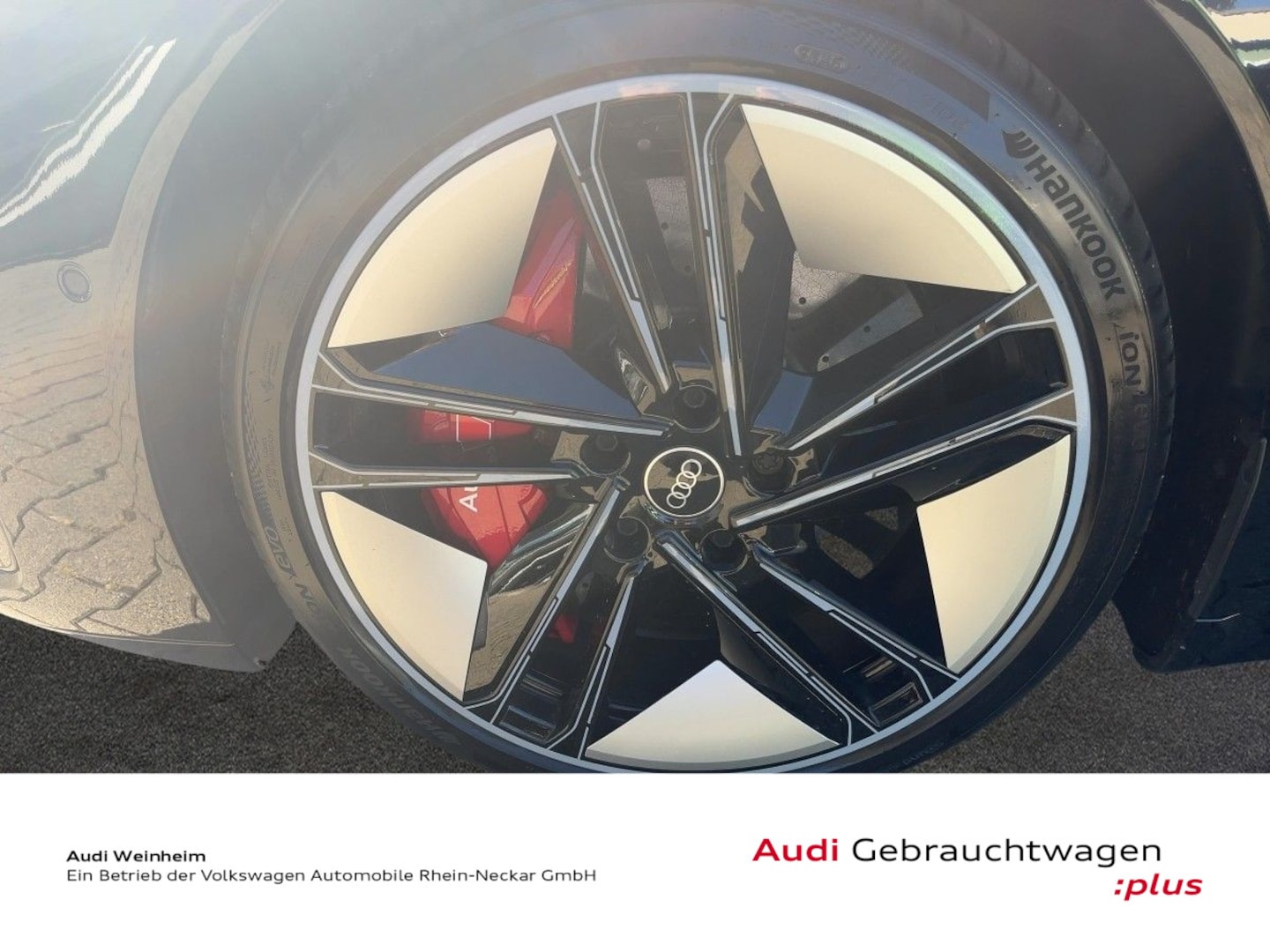 Bild über Audi RS e-tron GT e-tron quattro - für weitere Informationen kontaktieren Sie den Audi Partner