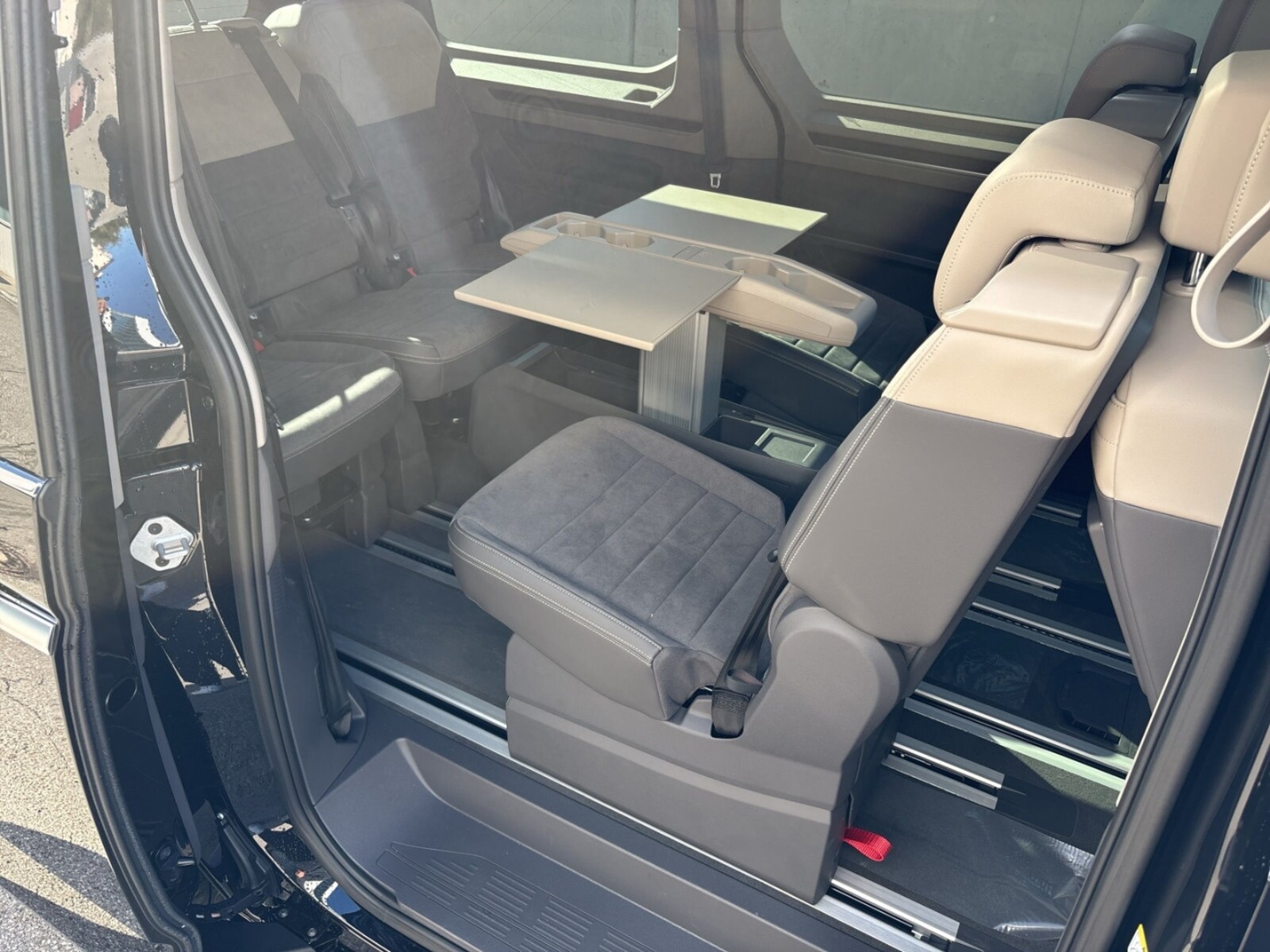 Volkswagen Multivan Langversion – Bild 8