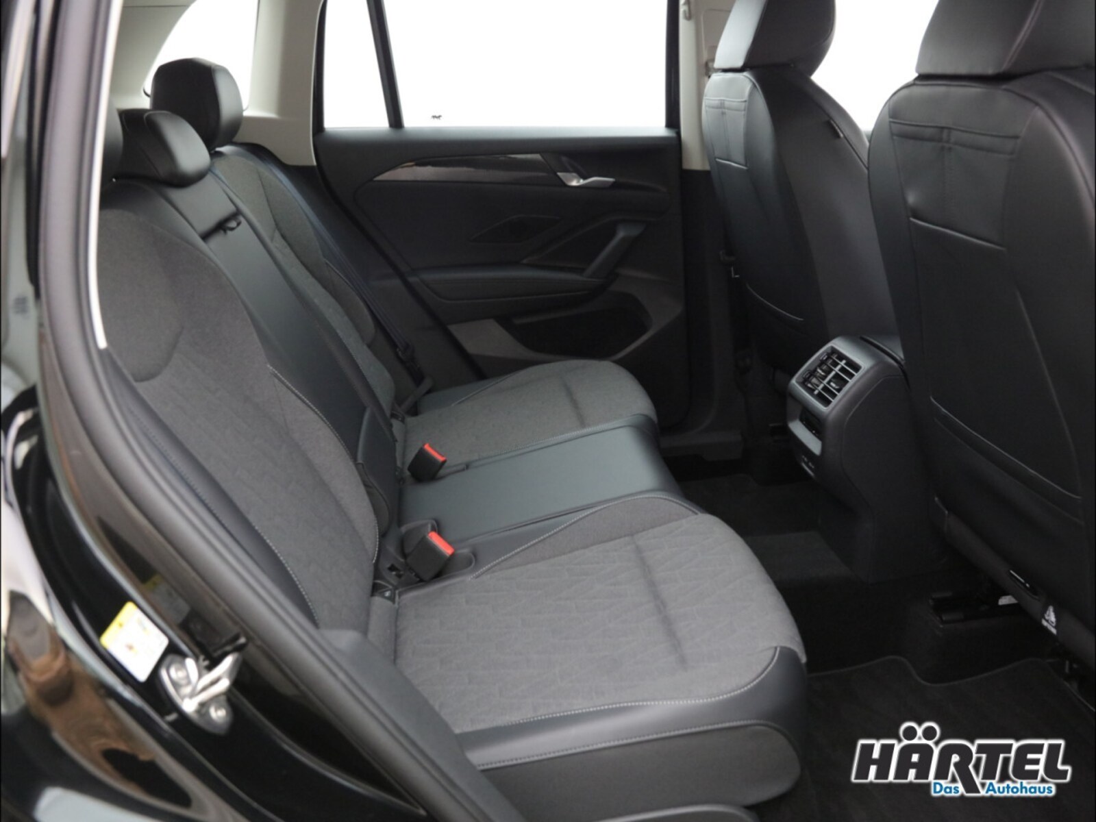 Volkswagen Tiguan – Bild 7