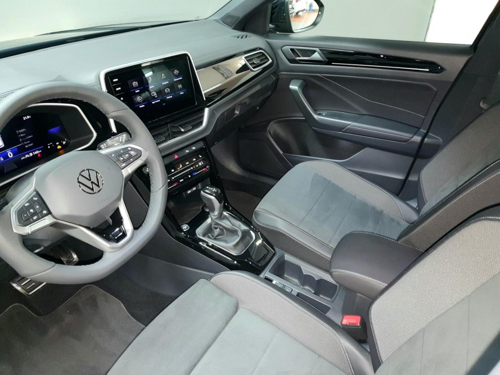 Volkswagen T-Roc – Bild 17
