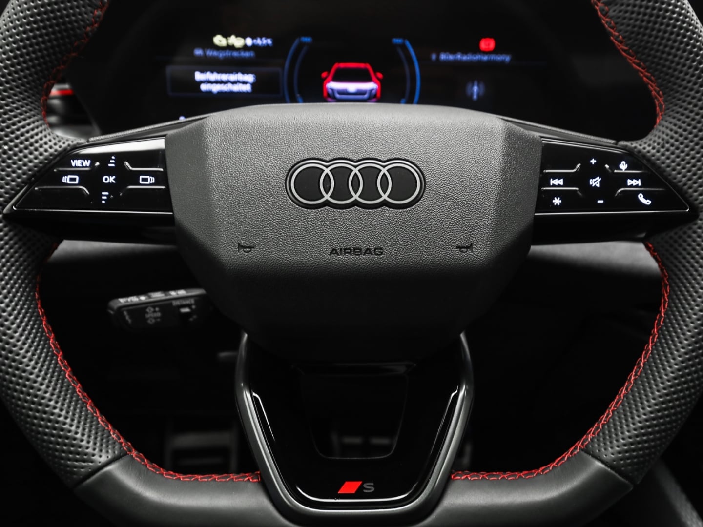 Bild über Audi A5 Avant e-hybrid e-hybrid quattro 220 kW S tronic - für weitere Informationen kontaktieren Sie den Audi Partner