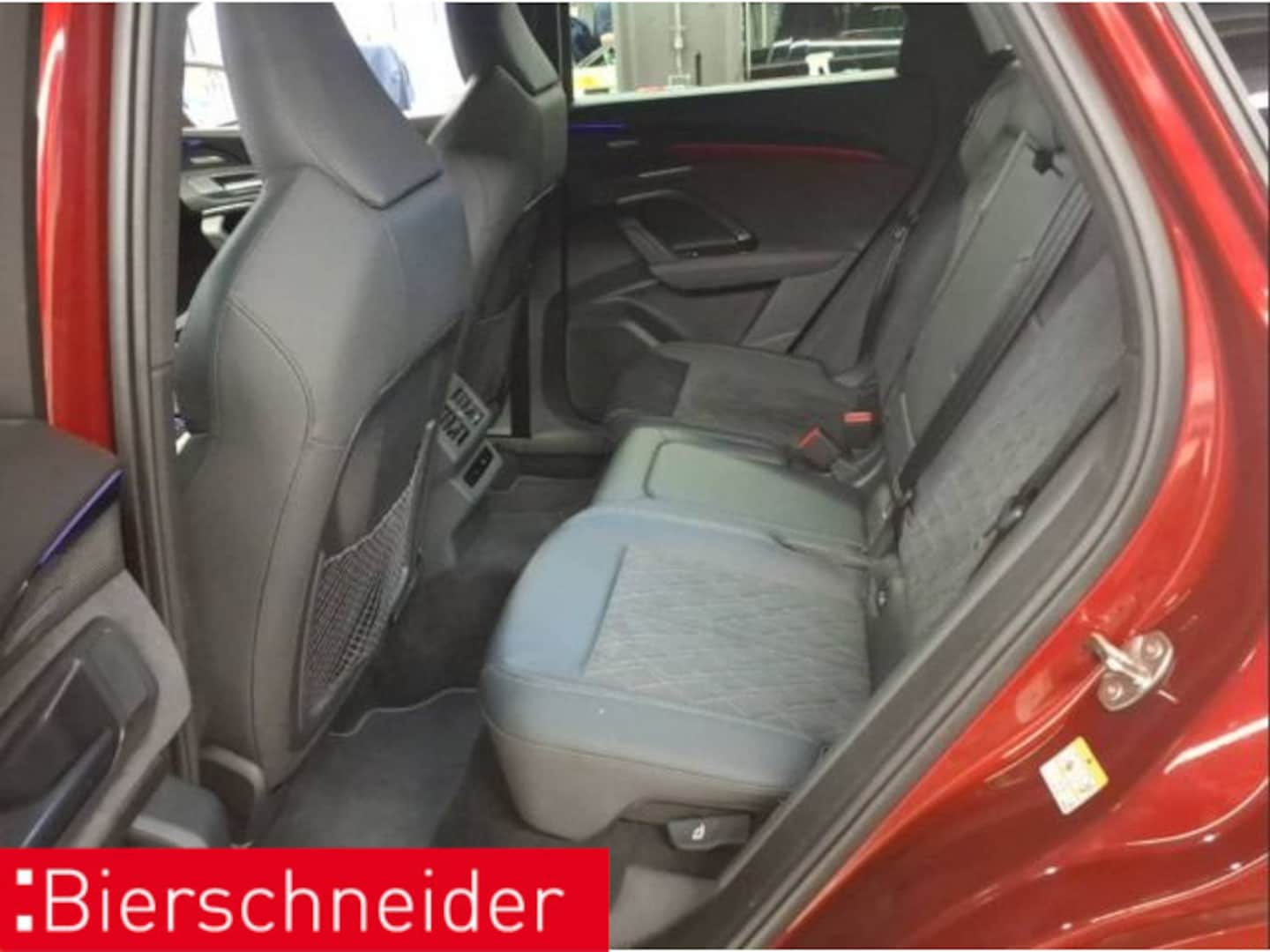 Bild über Audi Q5 SUV TFSI quattro 150 kW S tronic - für weitere Informationen kontaktieren Sie den Audi Partner