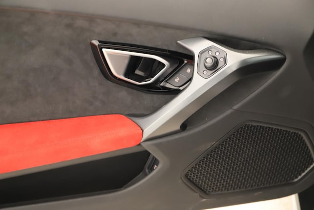 2015 Lamborghini Huracan Base - Photo 18