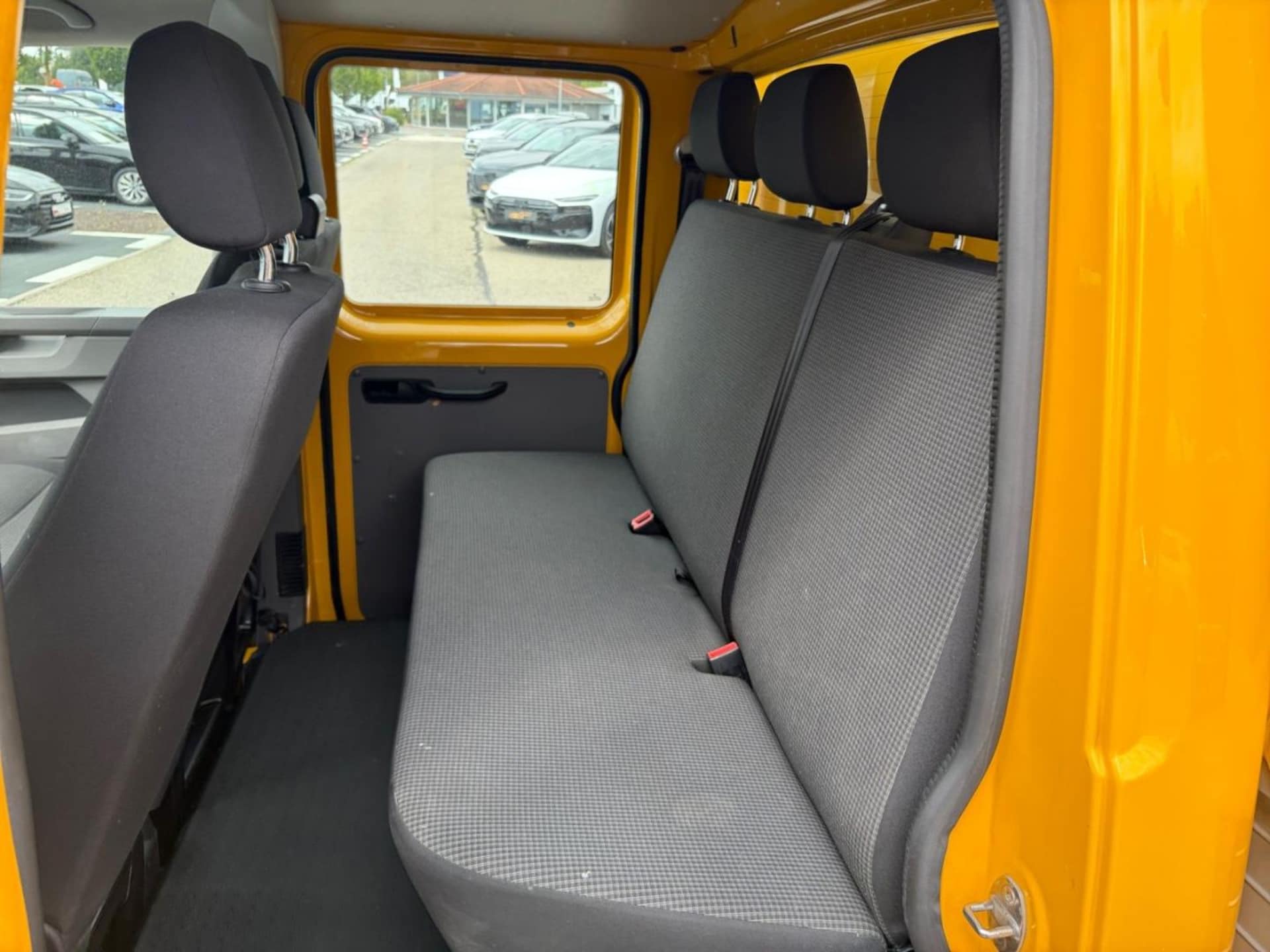 Volkswagen T6.1 Transporter Pritschenwagen Doppelkabine