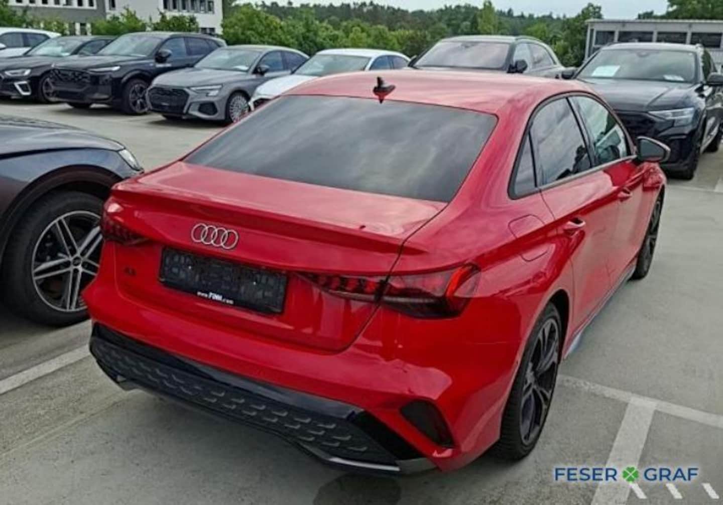 Bild über Audi A3 Limousine S line TFSI S tronic - für weitere Informationen kontaktieren Sie den Audi Partner