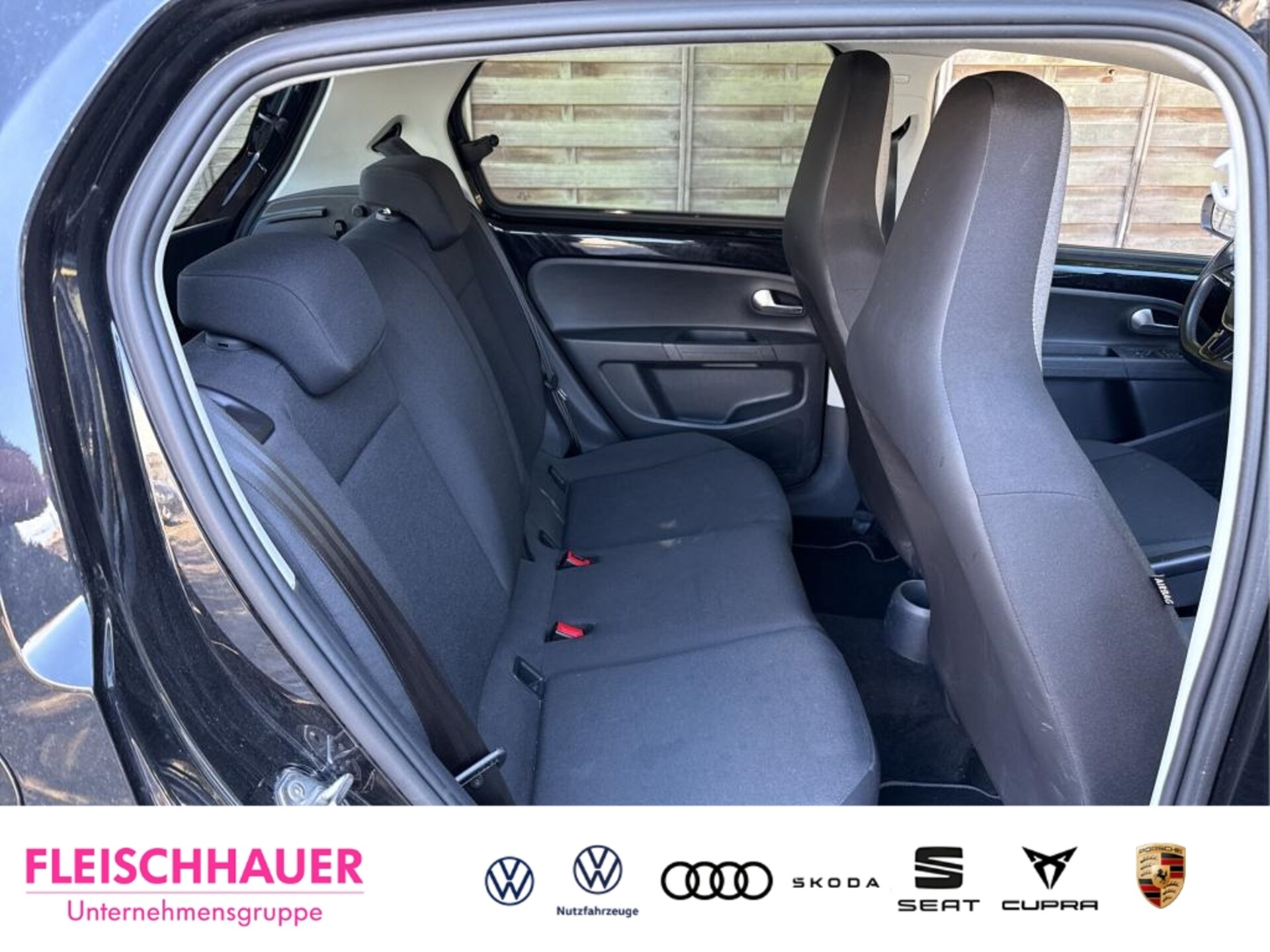 Volkswagen e-up! Style "Plus"