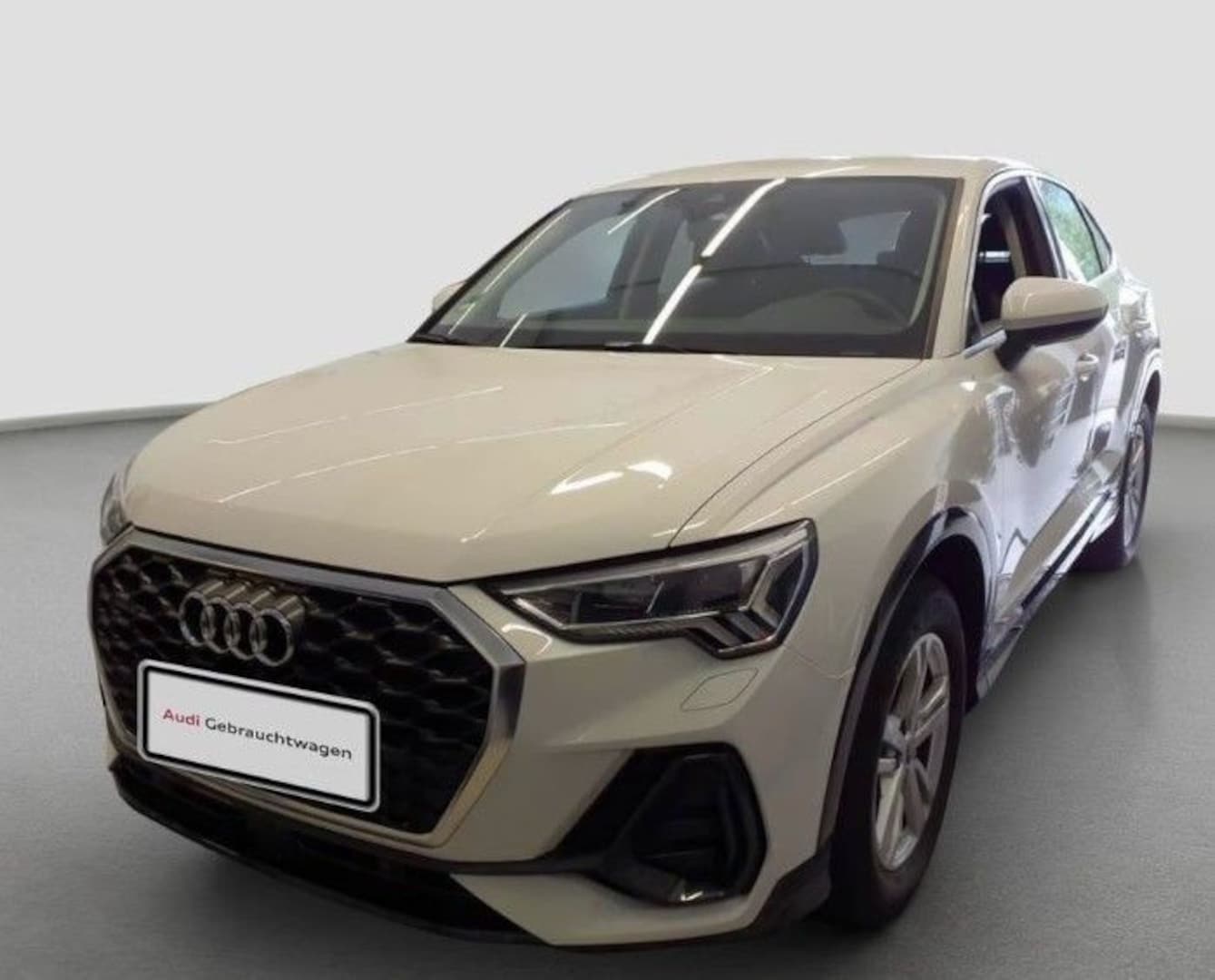 Bild über Audi Q3 Sportback 40 TDI quattro S tronic - für weitere Informationen kontaktieren Sie den Audi Partner