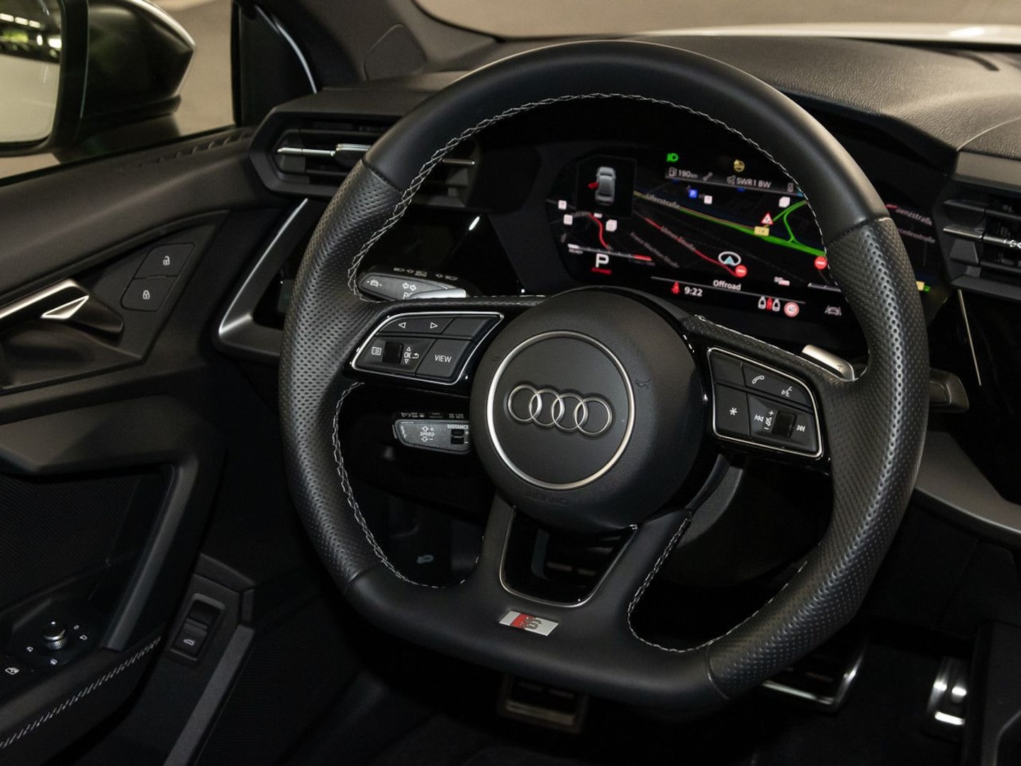 Bild über Audi S3 Limousine TFSI quattro S tronic - für weitere Informationen kontaktieren Sie den Audi Partner