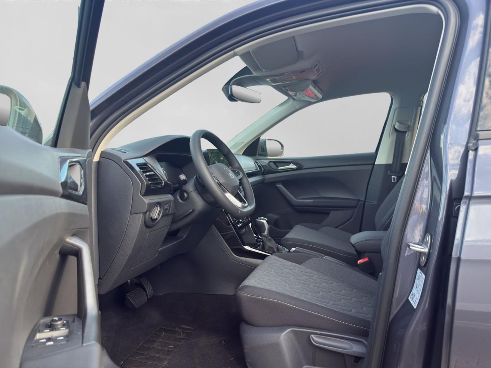 Volkswagen T-Cross – Bild 11