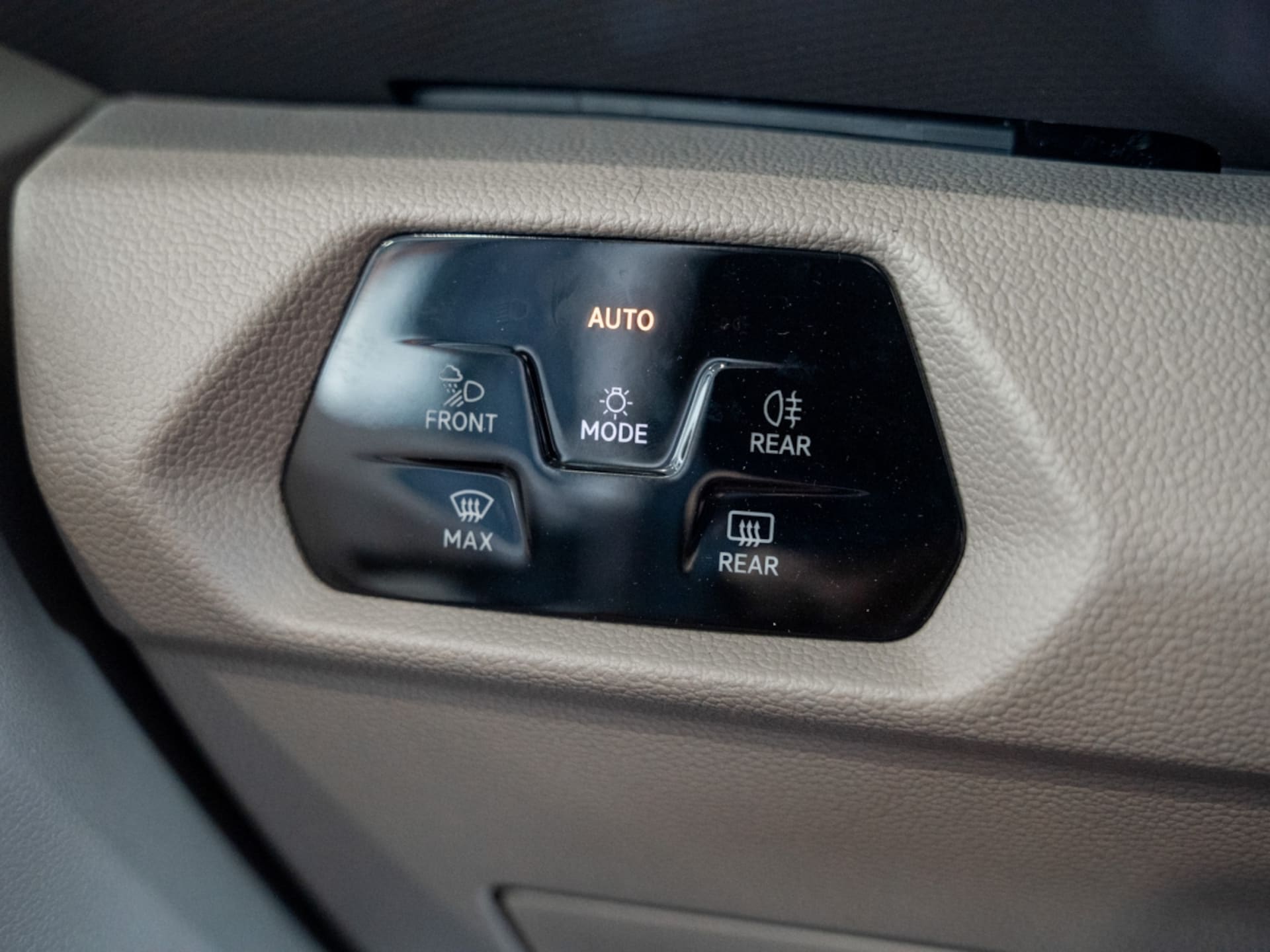 Volkswagen Multivan Life