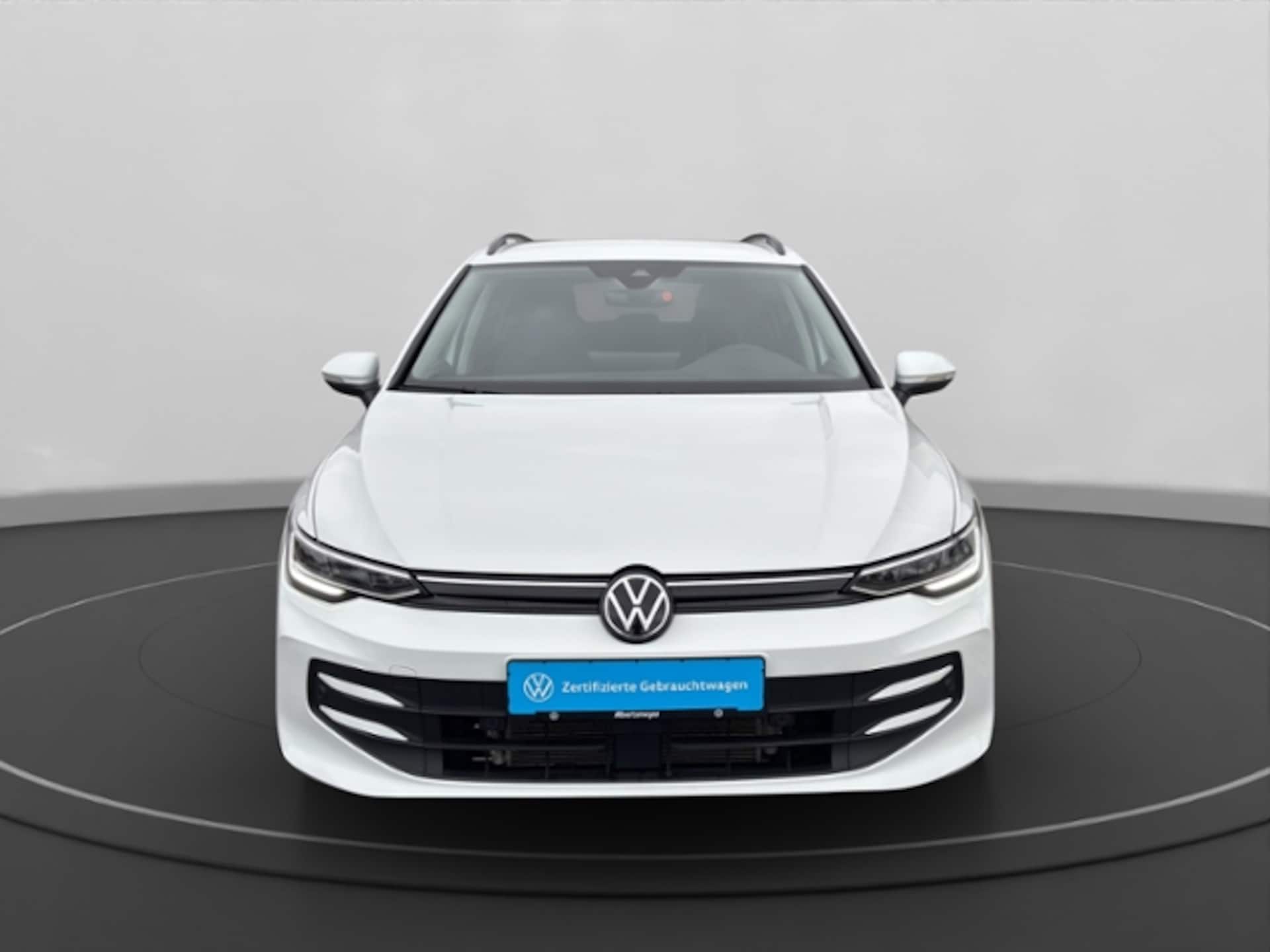 Volkswagen Golf Variant Life