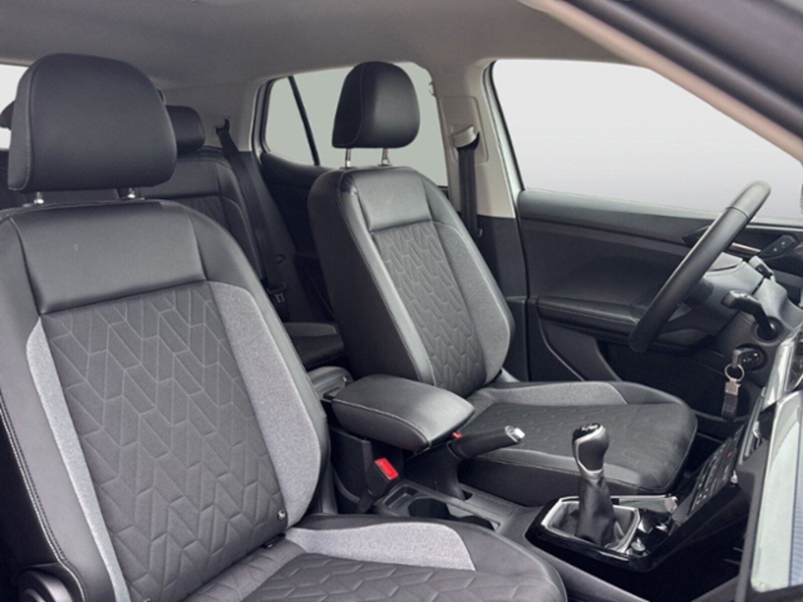 Volkswagen T-Cross – Bild 15