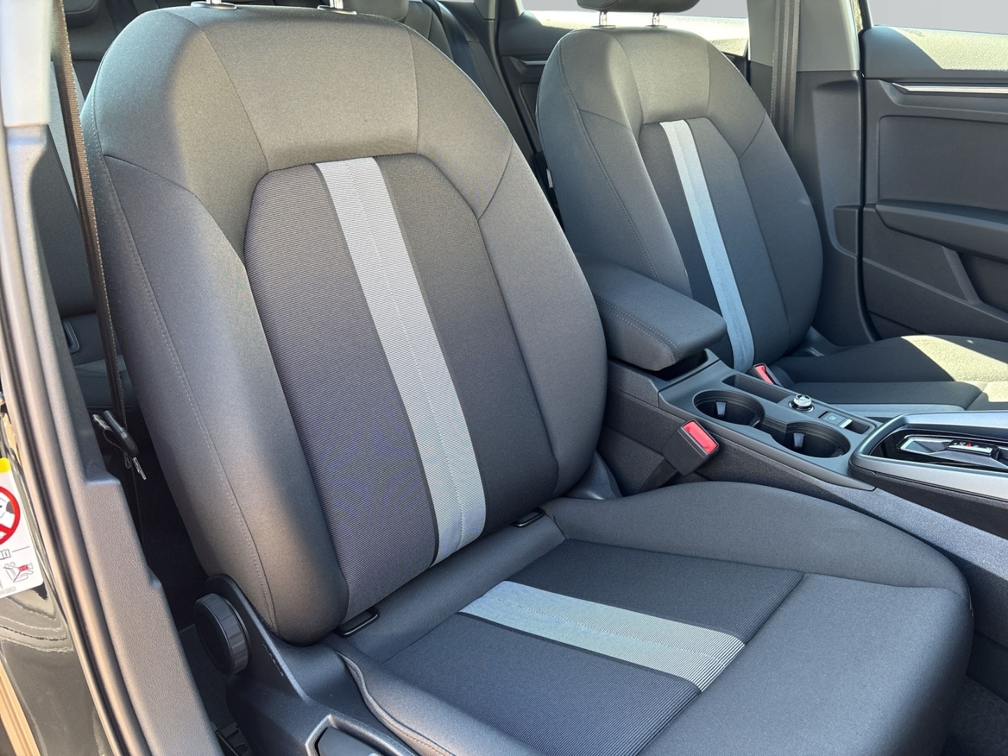 Bild über Audi A3 Sportback advanced 35 TFSI S tronic - für weitere Informationen kontaktieren Sie den Audi Partner