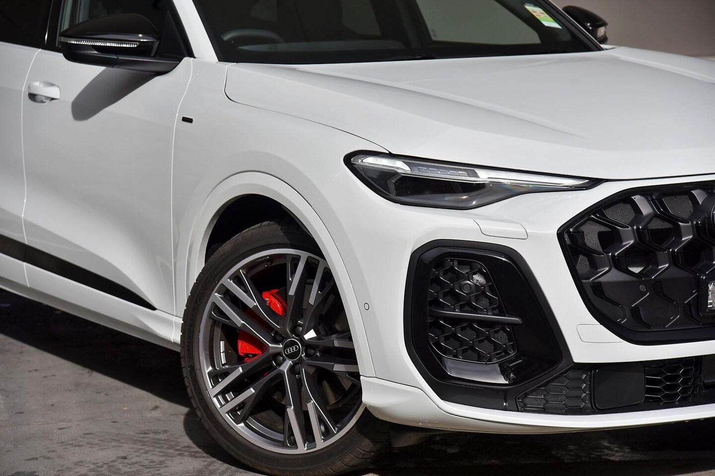 Image about Audi Q5 Sportback e-hybrid quattro S tronic