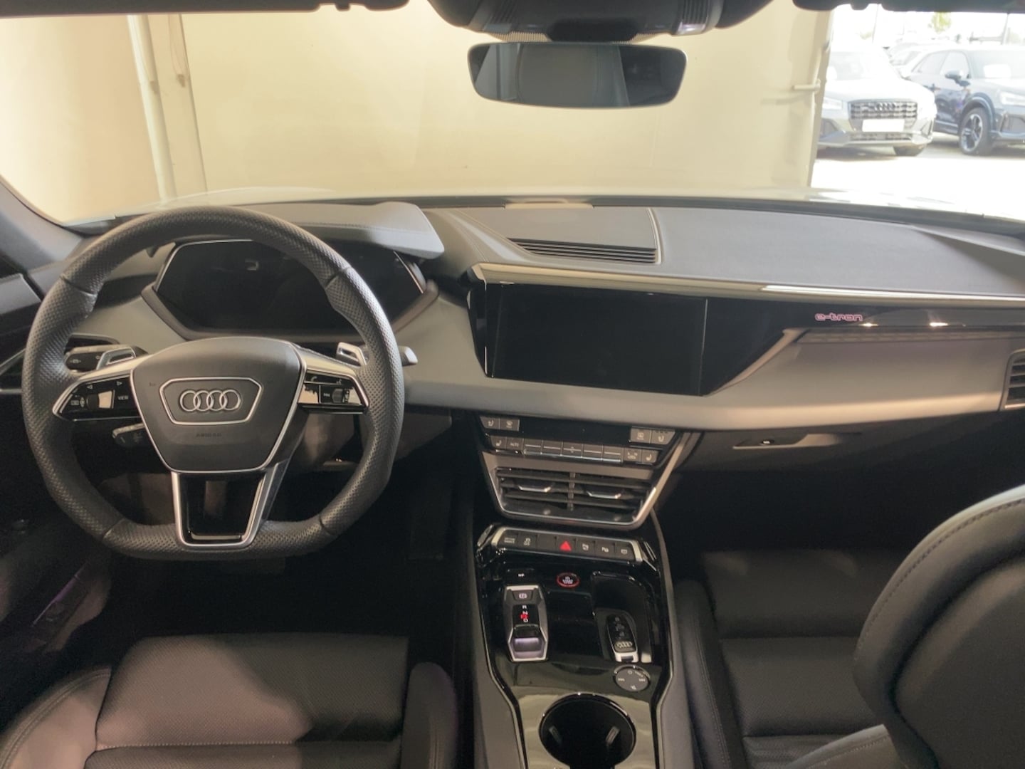 Bild über Audi e-tron GT e-tron quattro - für weitere Informationen kontaktieren Sie den Audi Partner